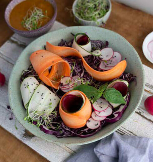 Ensalada Multicolor con Aderezo de Papaya